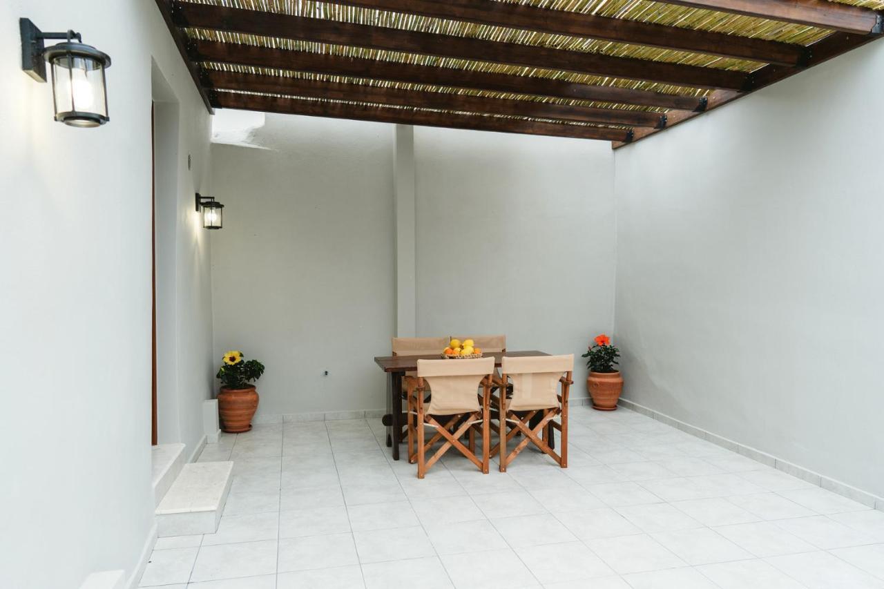 Aesthisis Sensational Accommodation Archangelos أرخانجلوس المظهر الخارجي الصورة